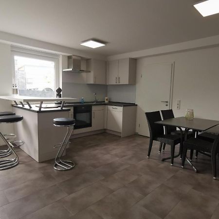 Moderne Wohnung Mit Terrasse Und Eigenem Zugang. Ремшейд Экстерьер фото