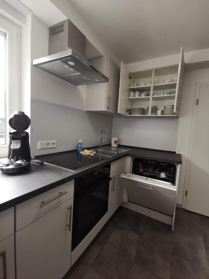 Moderne Wohnung Mit Terrasse Und Eigenem Zugang. Ремшейд Экстерьер фото